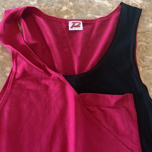 Men’s athletic tank size extra large - Picture 2 of 3